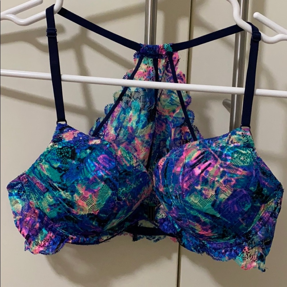 Victoria’s Secret VS PINK Lace bra